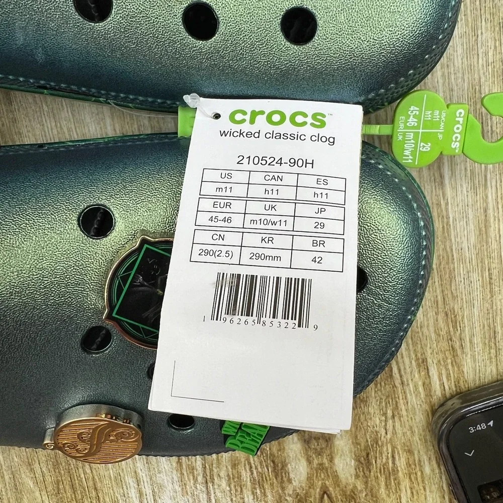 Crocs Wicked Elphaba Glow-in-the-Dark Clog Men's‎ Size 11 Green 210524-90H NEW